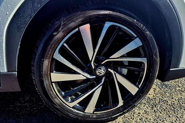 2024 MG ZS Essence Hybrid+ ZS32