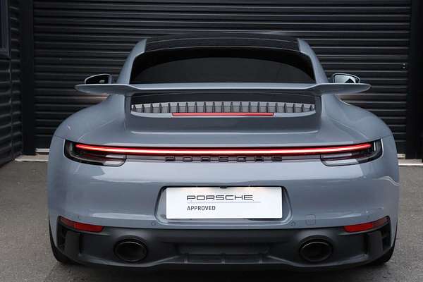 2023 Porsche 911 Carrera GTS 992