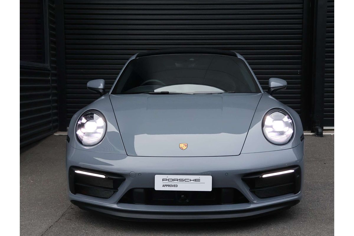 2023 Porsche 911 Carrera GTS 992