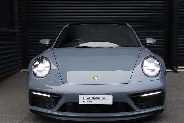 2023 Porsche 911 Carrera GTS 992