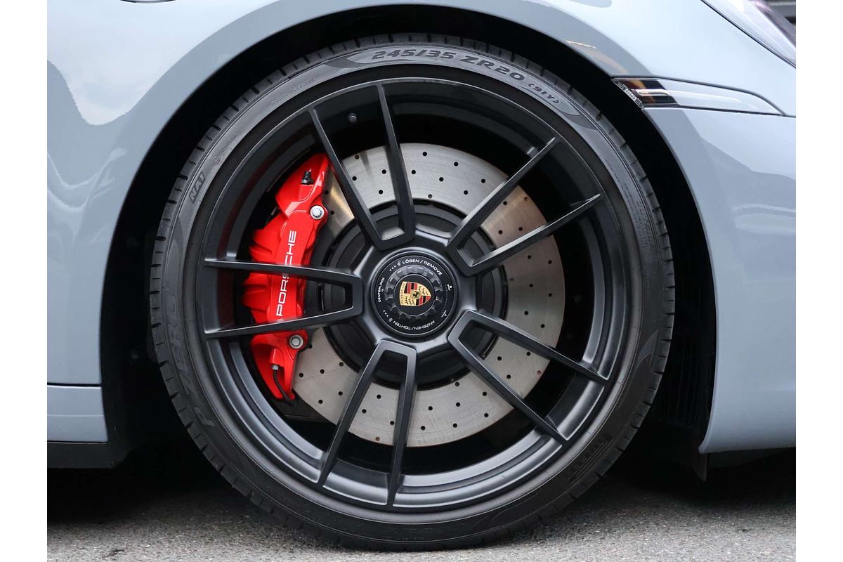2023 Porsche 911 Carrera GTS 992