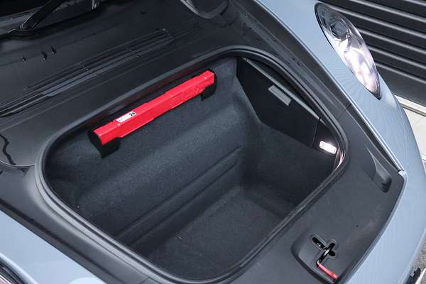 2023 Porsche 911 Carrera GTS 992