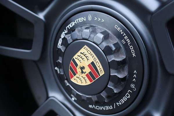 2023 Porsche 911 Carrera GTS 992