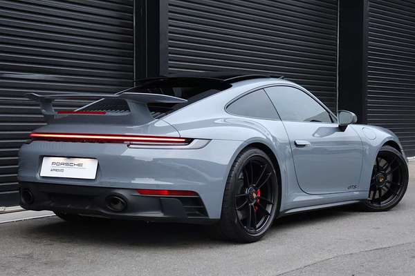 2023 Porsche 911 Carrera GTS 992