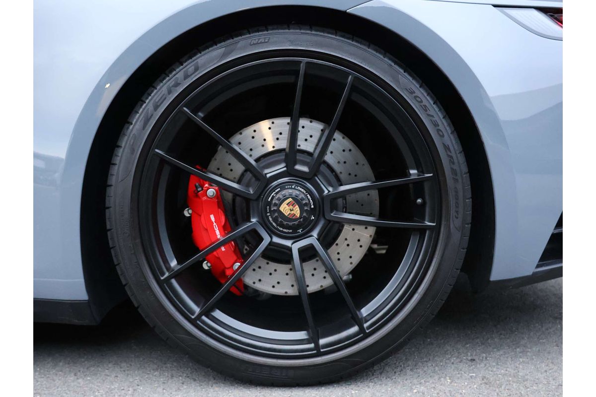 2023 Porsche 911 Carrera GTS 992