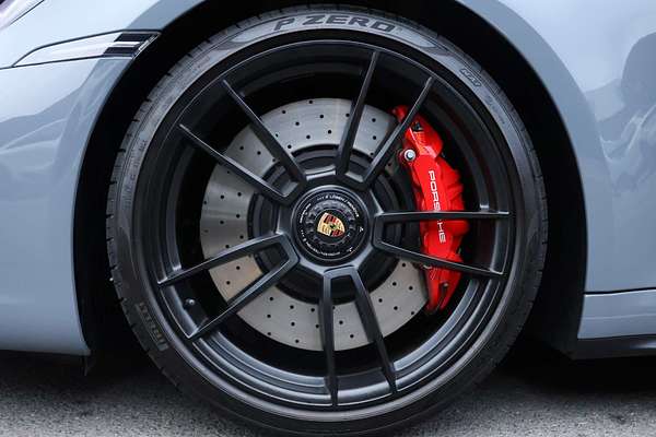 2023 Porsche 911 Carrera GTS 992