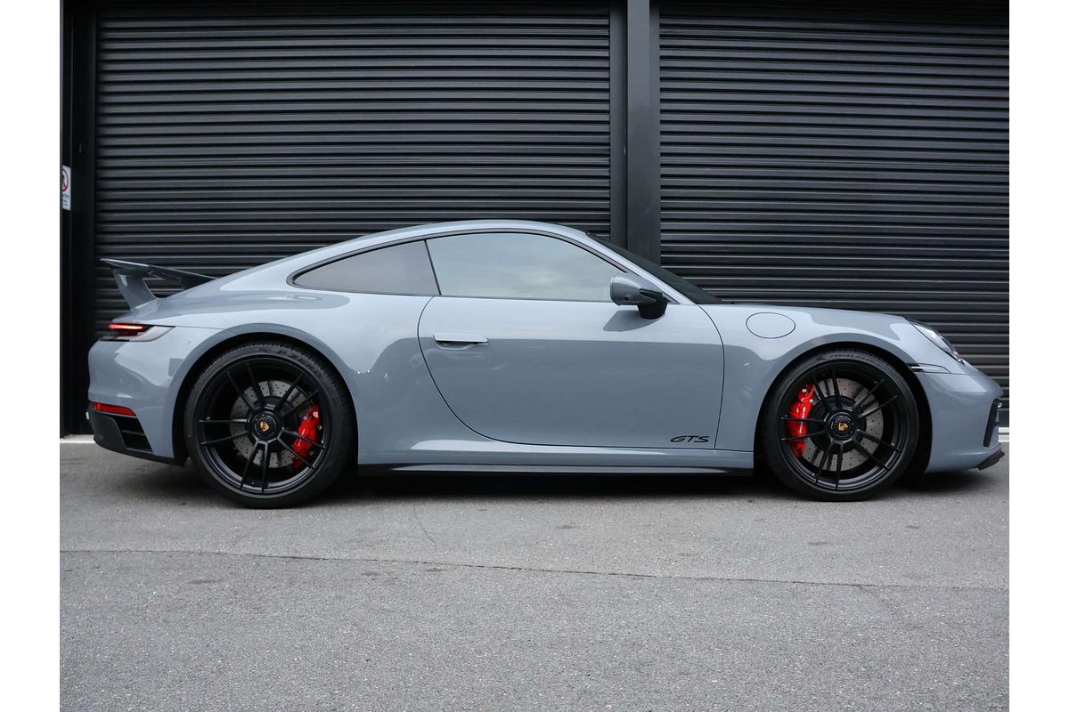 2023 Porsche 911 Carrera GTS 992