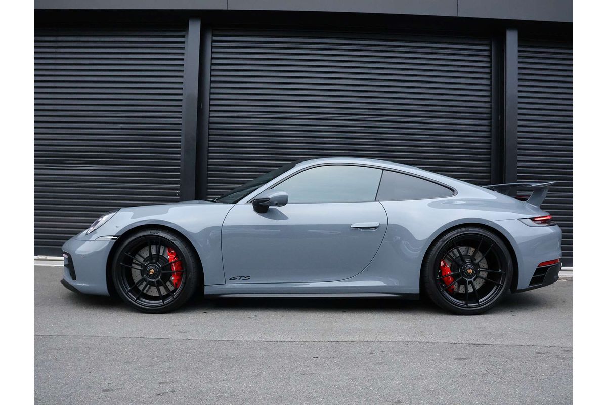 2023 Porsche 911 Carrera GTS 992