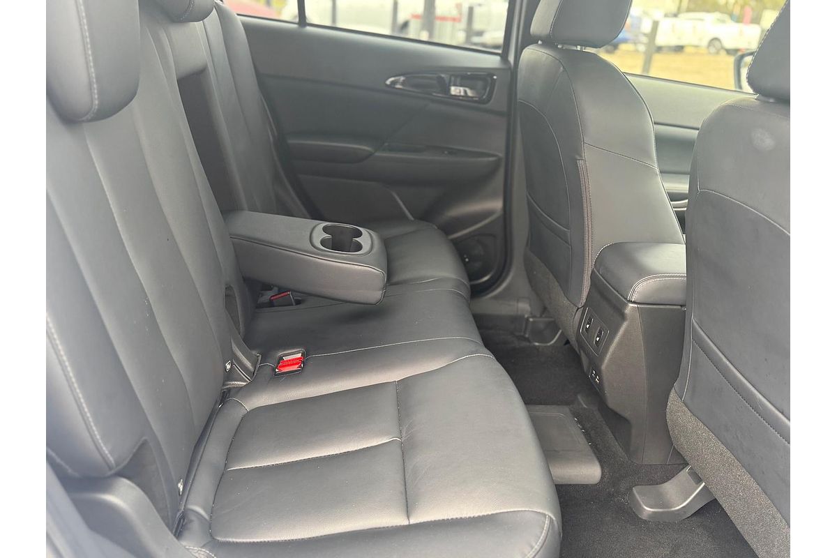 2023 Mitsubishi Eclipse Cross PHEV Exceed YB