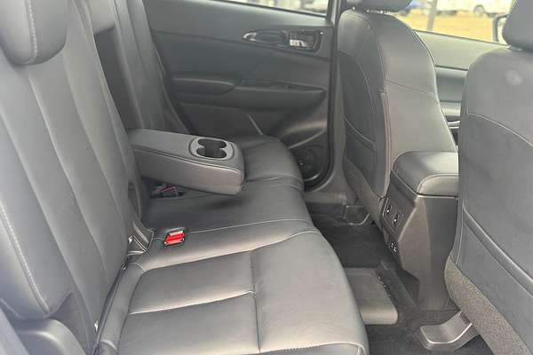 2023 Mitsubishi Eclipse Cross PHEV Exceed YB