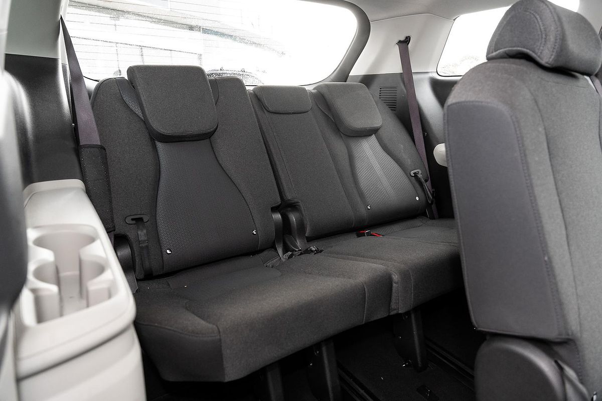 2023 Kia Carnival S KA4