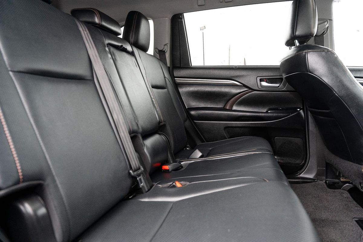 2016 Toyota Kluger Grande GSU55R