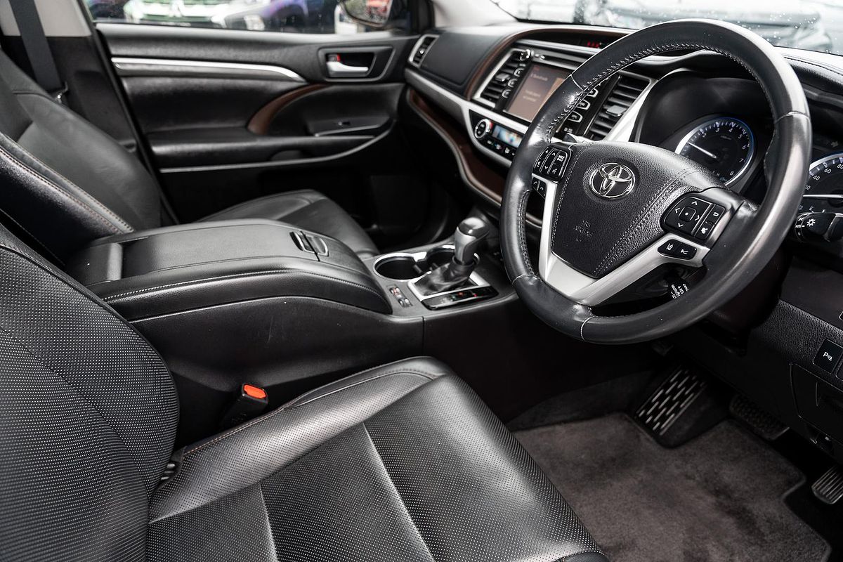 2016 Toyota Kluger Grande GSU55R