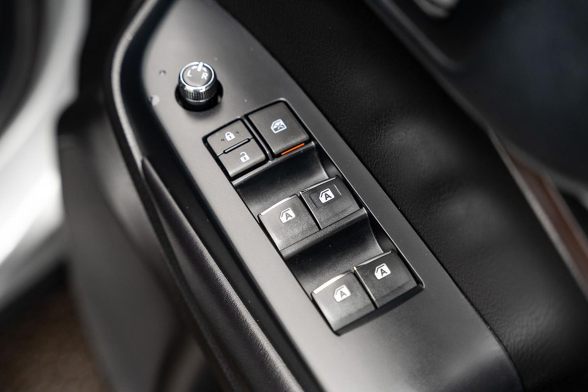 2016 Toyota Kluger Grande GSU55R