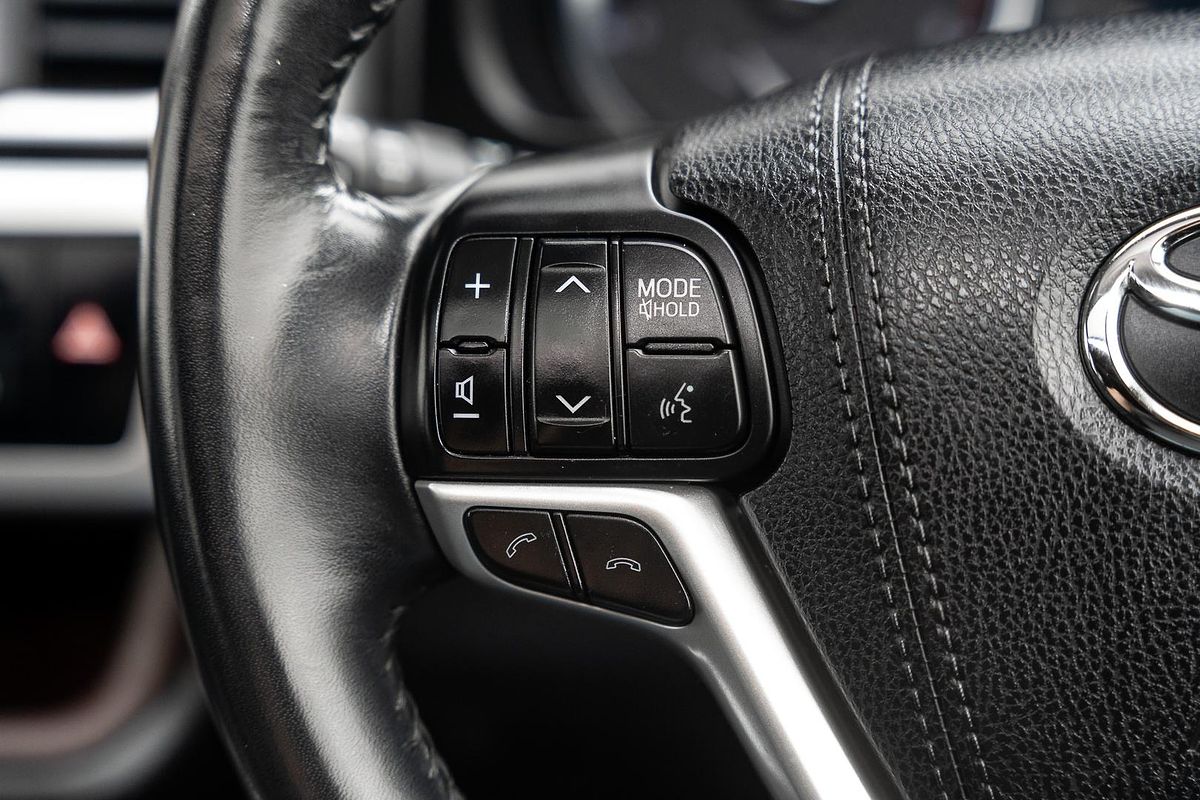 2016 Toyota Kluger Grande GSU55R