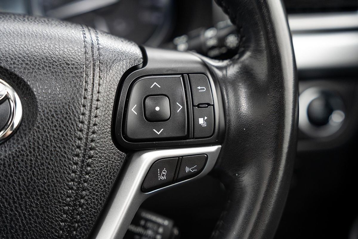 2016 Toyota Kluger Grande GSU55R
