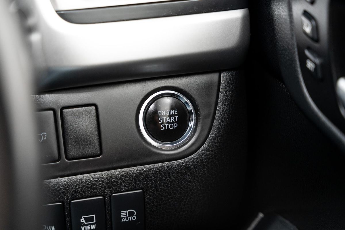 2016 Toyota Kluger Grande GSU55R