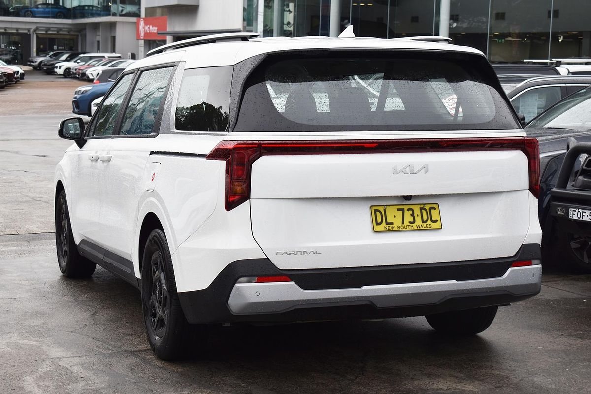 2024 Kia Carnival S KA4