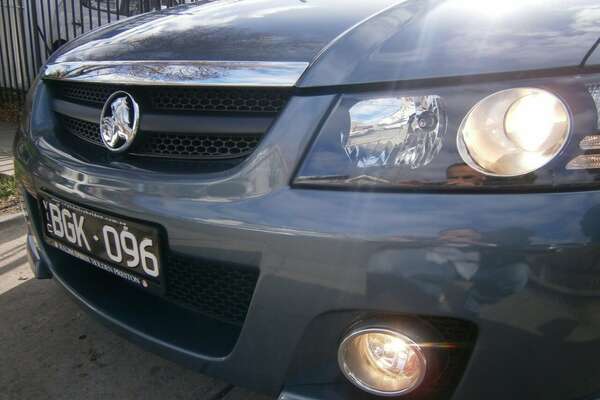 2005 Holden Calais  VZ