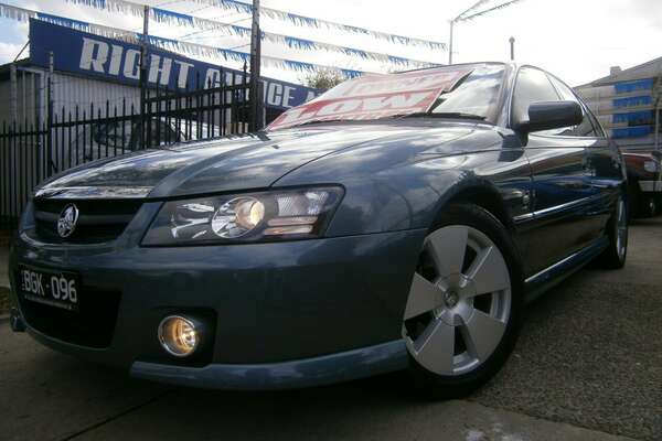 2005 Holden Calais  VZ