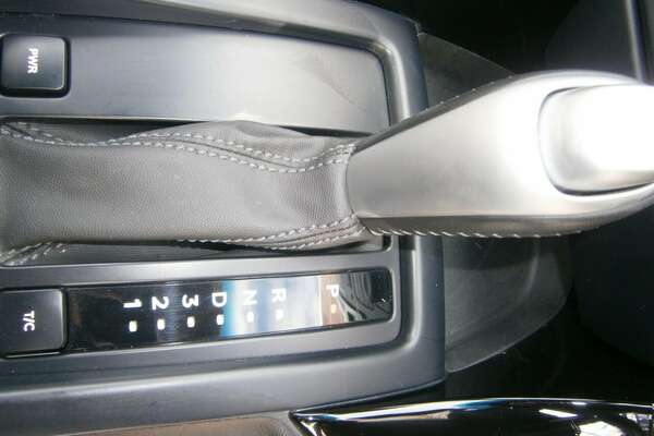 2005 Holden Calais  VZ