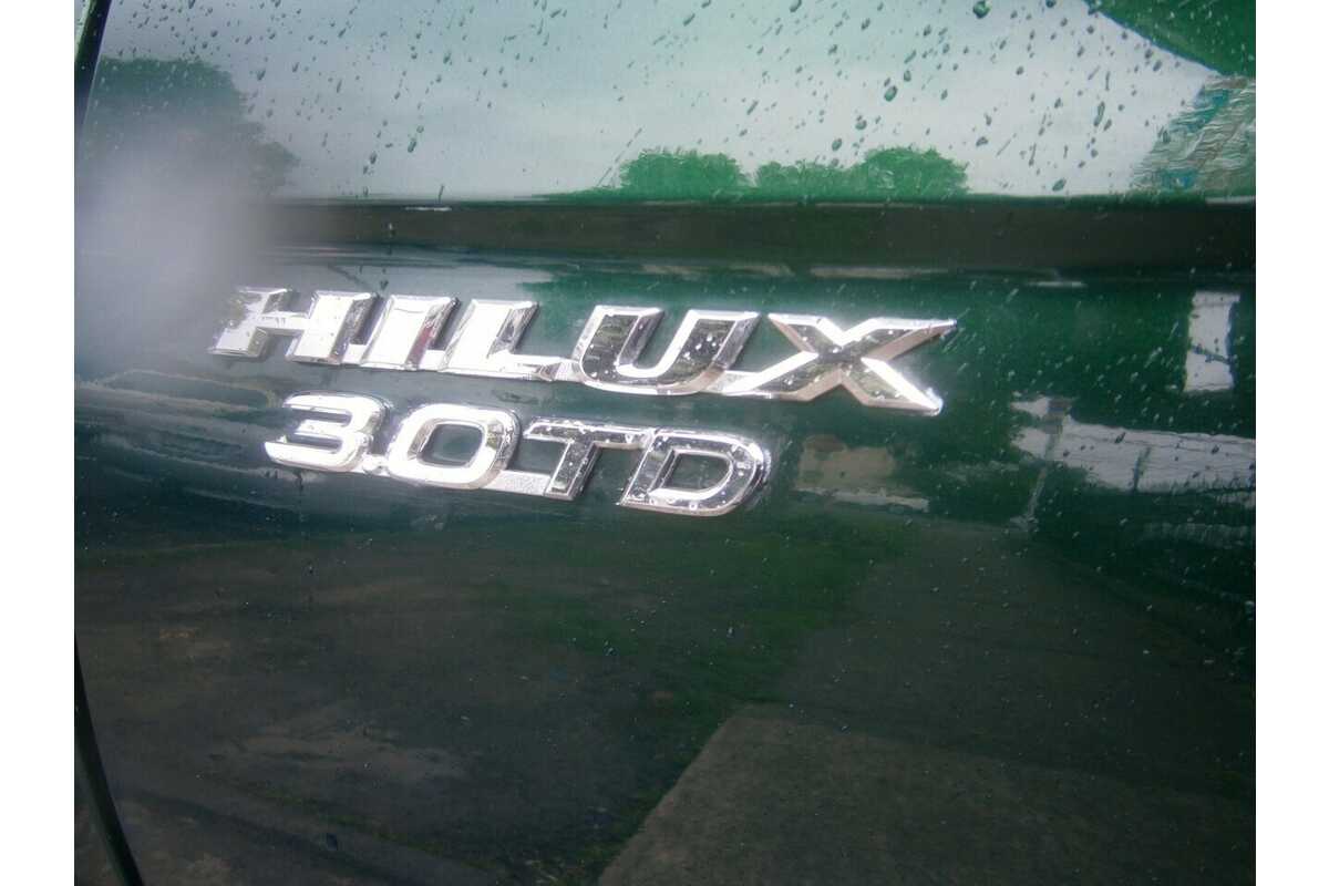 2002 Toyota Hilux SR5 (4x4) KZN165R 4X4
