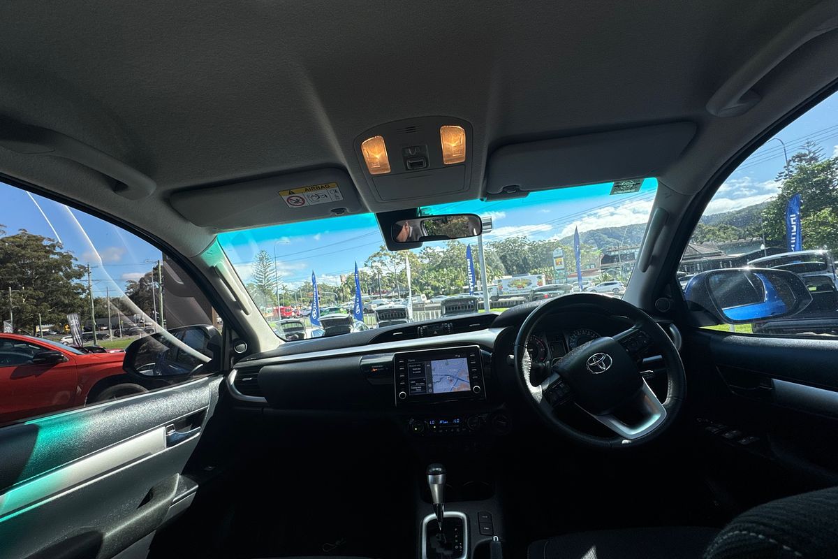 2022 Toyota Hilux SR5 GUN126R 4X4