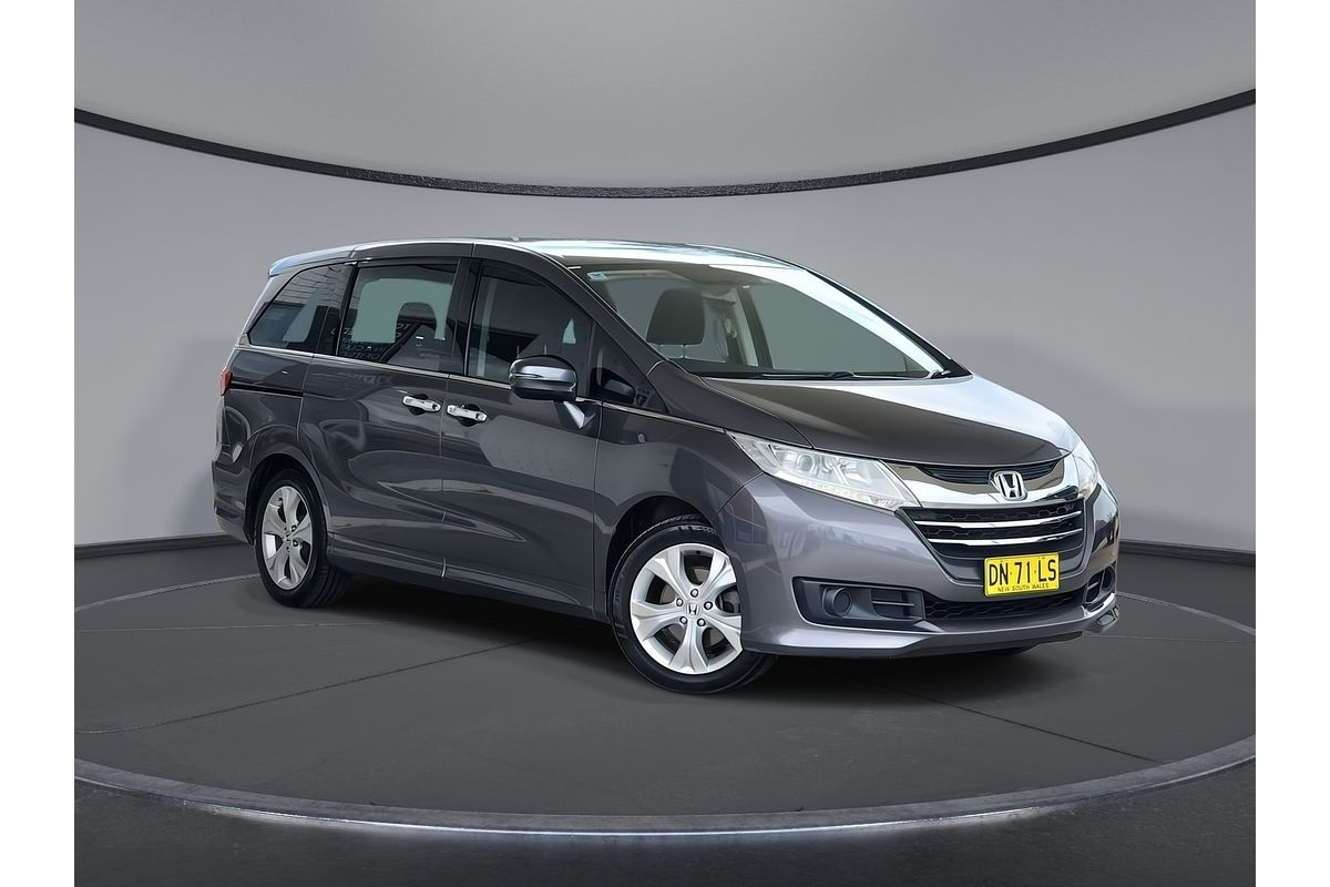 2017 Honda Odyssey VTi 5th Gen