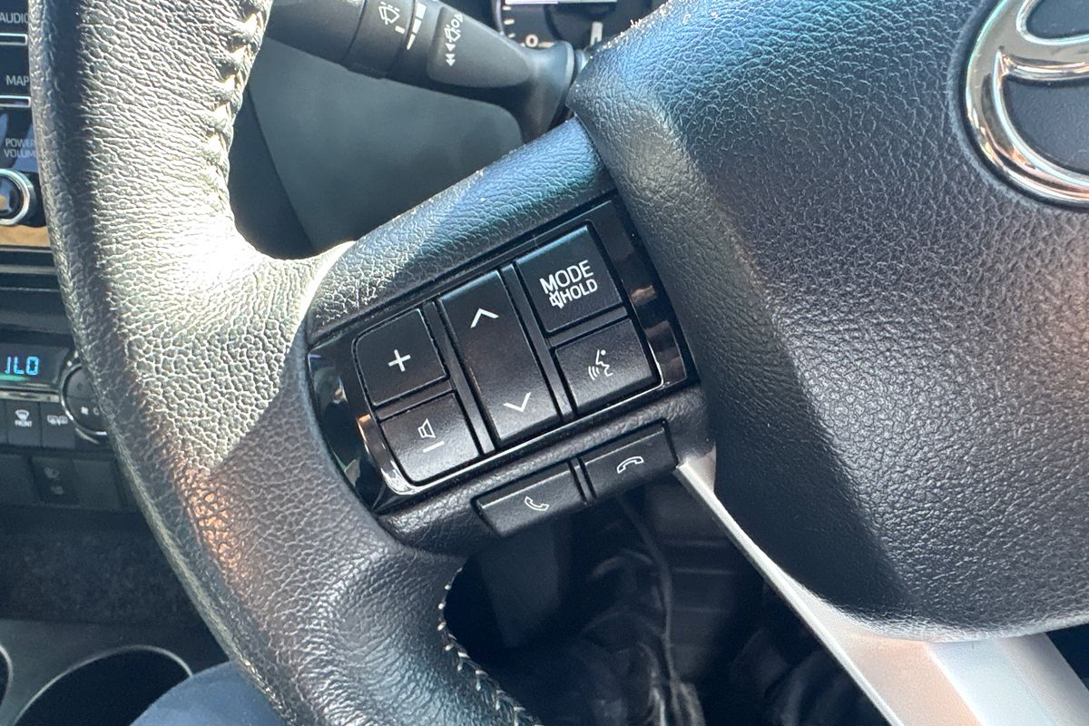 2022 Toyota Hilux SR5 GUN126R 4X4