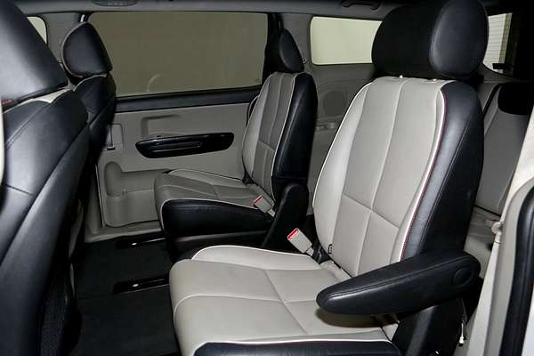 2020 Kia Carnival SLi YP