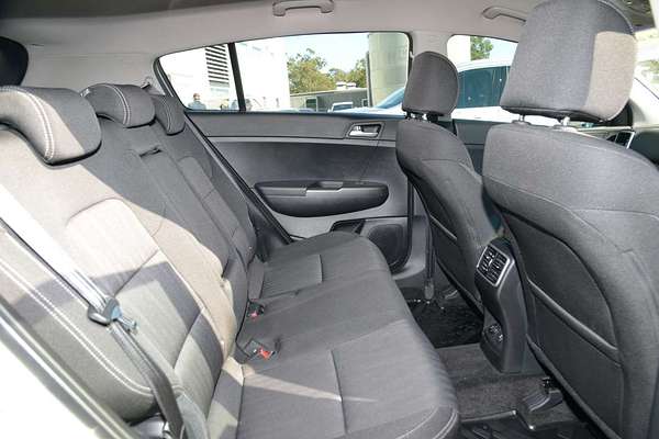 2020 Kia Sportage S QL