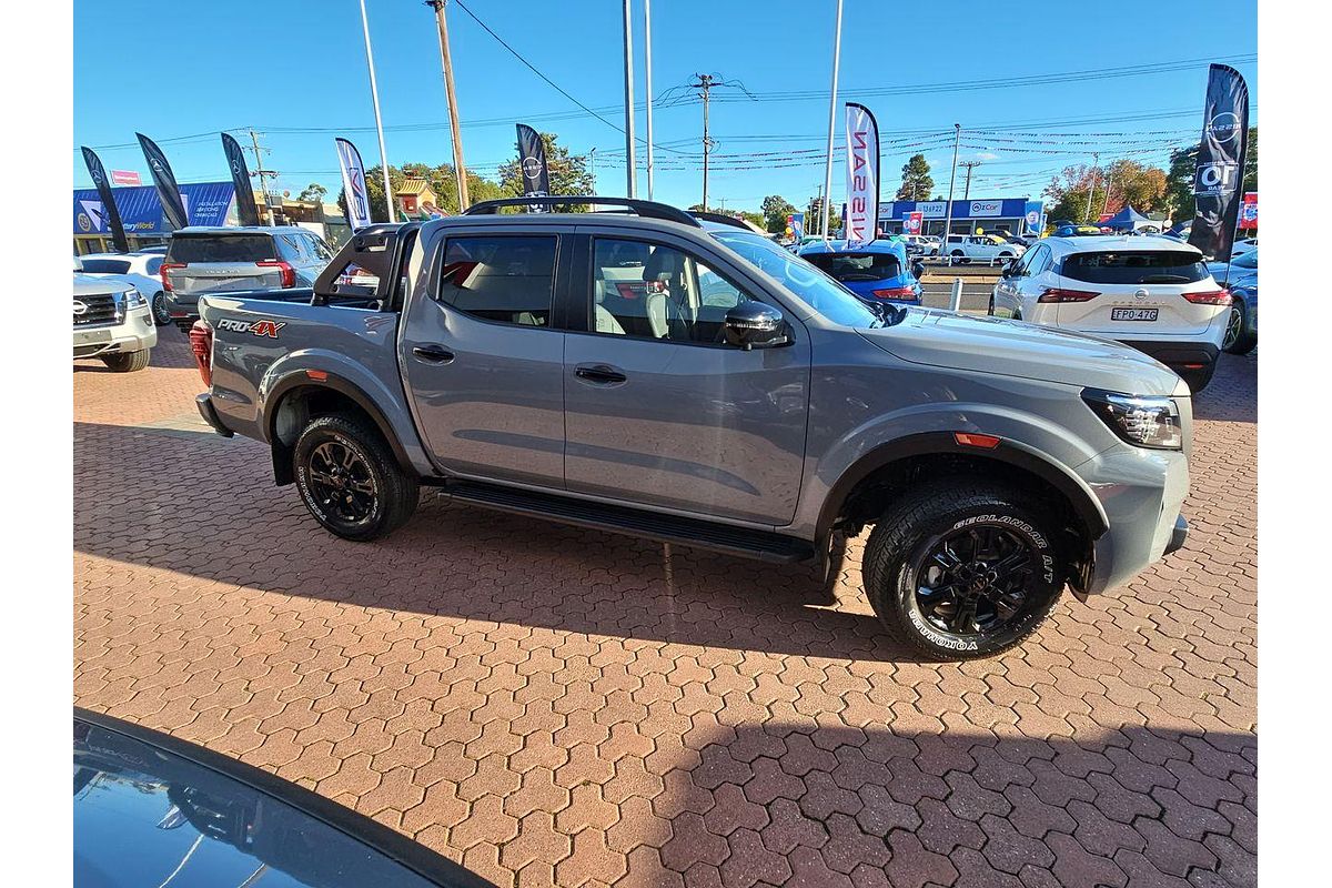 2025 Nissan Navara PRO-4X D23 4X4