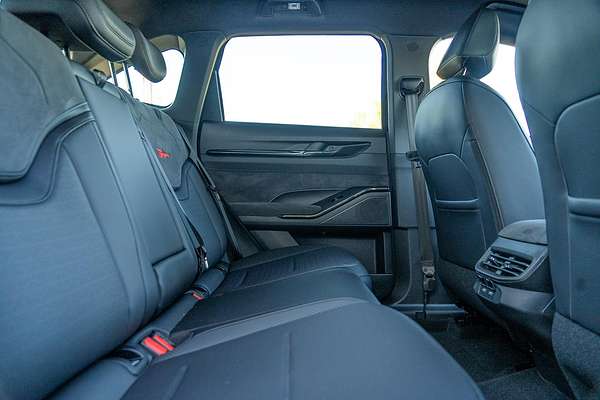 2025 GWM Haval H6GT Ultra PHEV B03