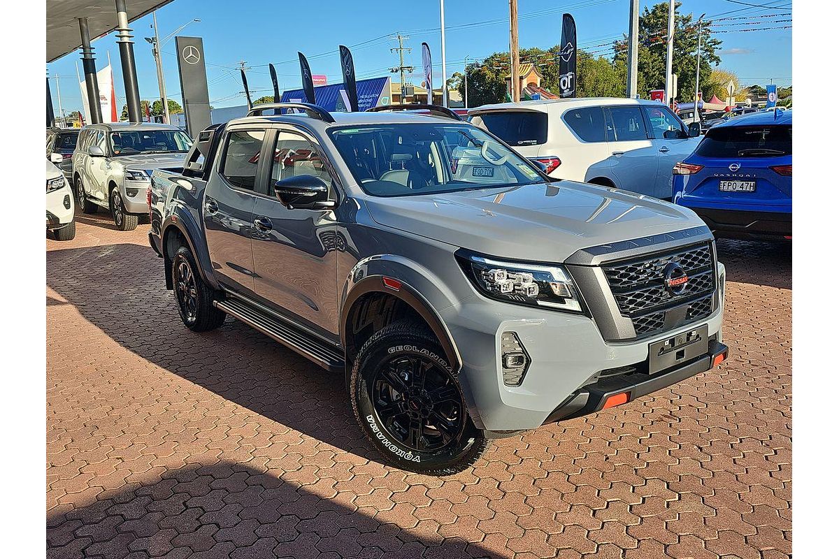 2025 Nissan Navara PRO-4X D23 4X4