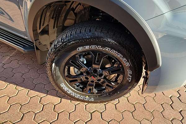2025 Nissan Navara PRO-4X D23 4X4