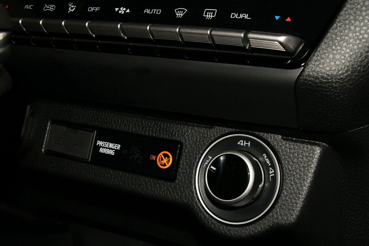 2025 Mazda BT-50 GT TF 4X4