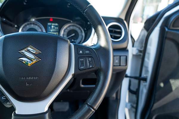 2023 Suzuki Vitara Turbo LY Series II