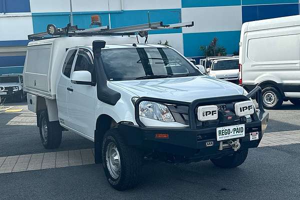 2016 Isuzu D-MAX SX 4X4