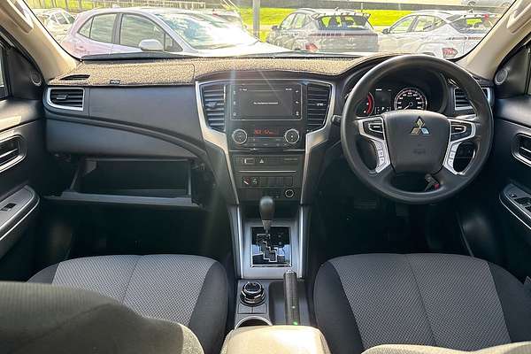 2019 Mitsubishi Triton GLX+ MR 4X4