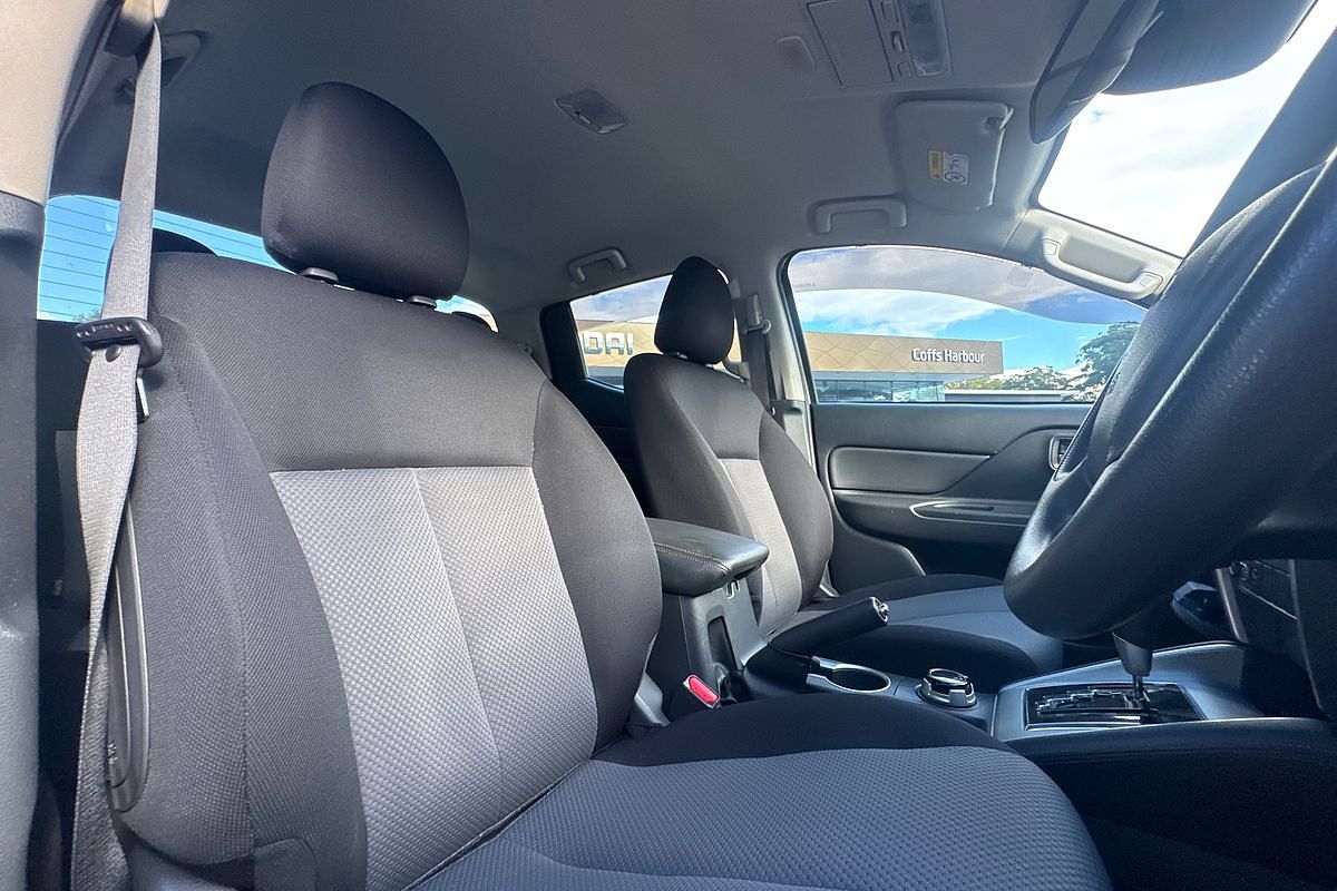 2019 Mitsubishi Triton GLX+ MR 4X4