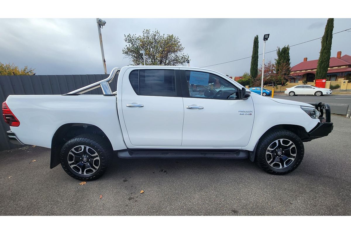 2021 Toyota Hilux SR5 GUN126R 4X4