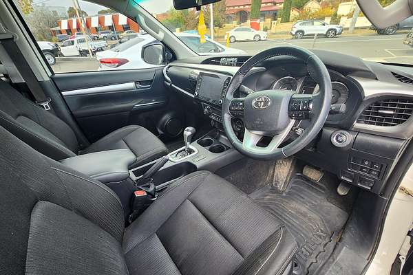 2021 Toyota Hilux SR5 GUN126R 4X4