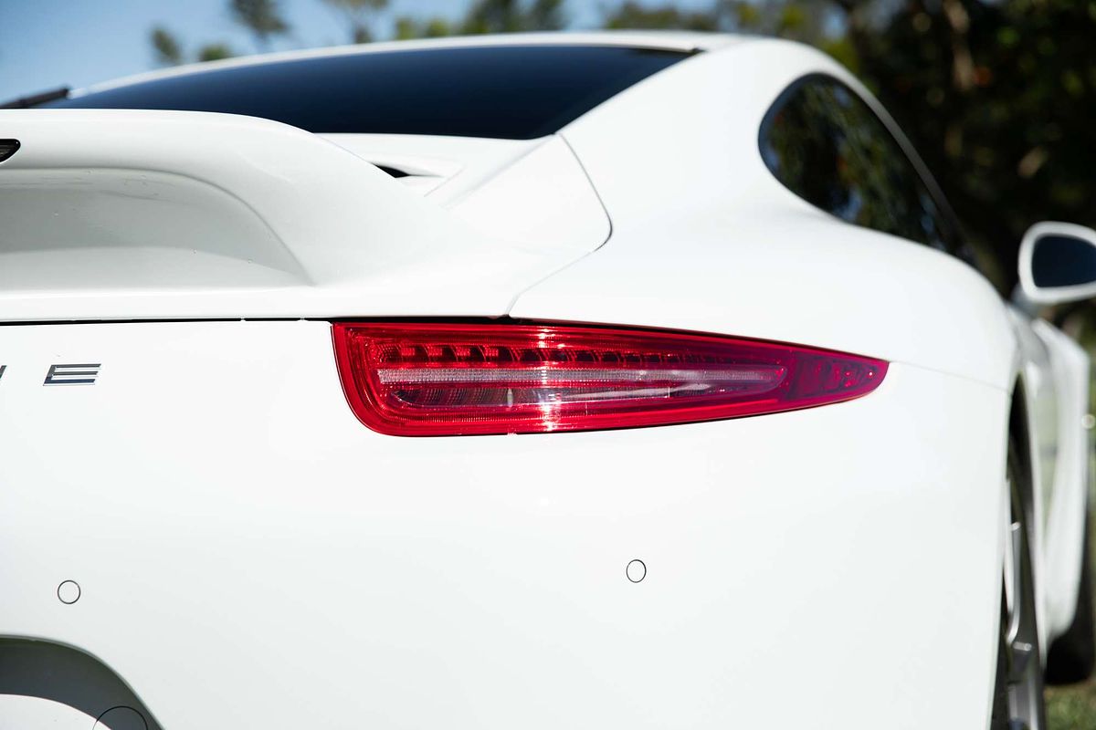 2013 Porsche 911 Carrera S 991