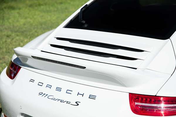 2013 Porsche 911 Carrera S 991