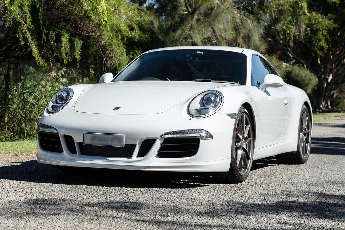 2013 Porsche 911 Carrera S 991