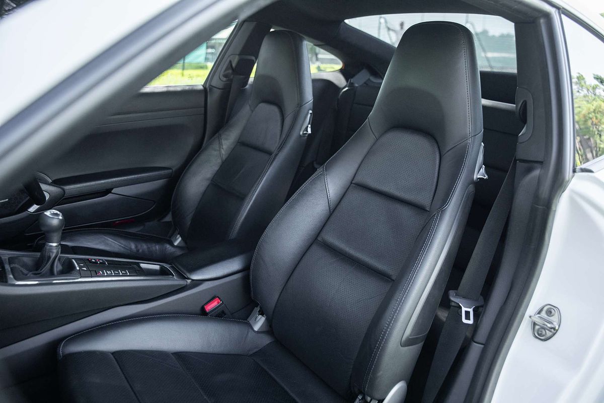 2013 Porsche 911 Carrera S 991