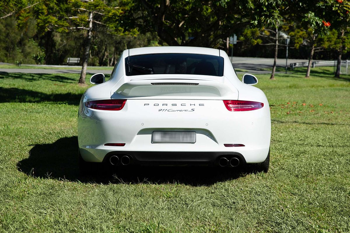 2013 Porsche 911 Carrera S 991