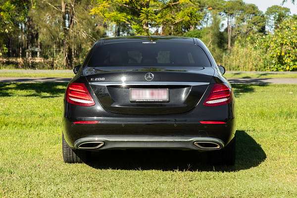 2016 Mercedes-Benz E-Class E200 W213