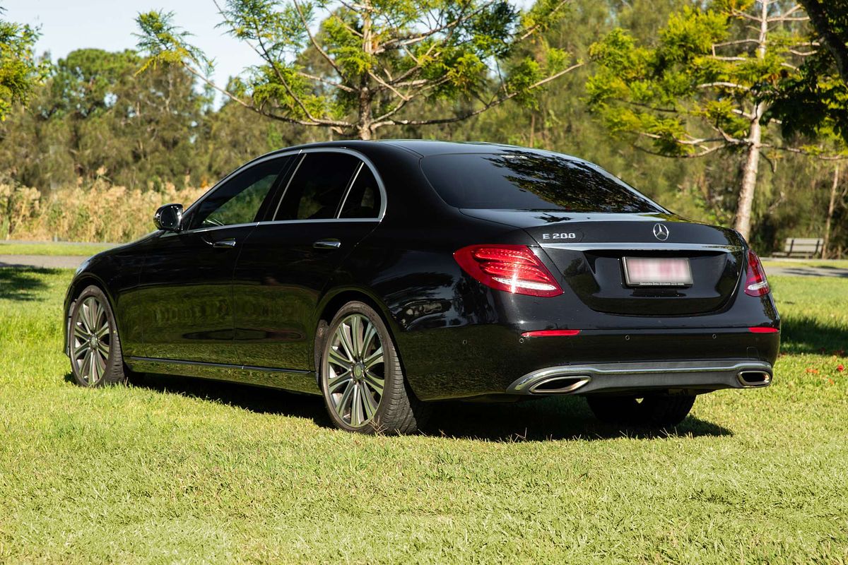 2016 Mercedes-Benz E-Class E200 W213