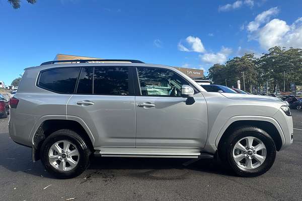 2024 Toyota Landcruiser GXL FJA300R